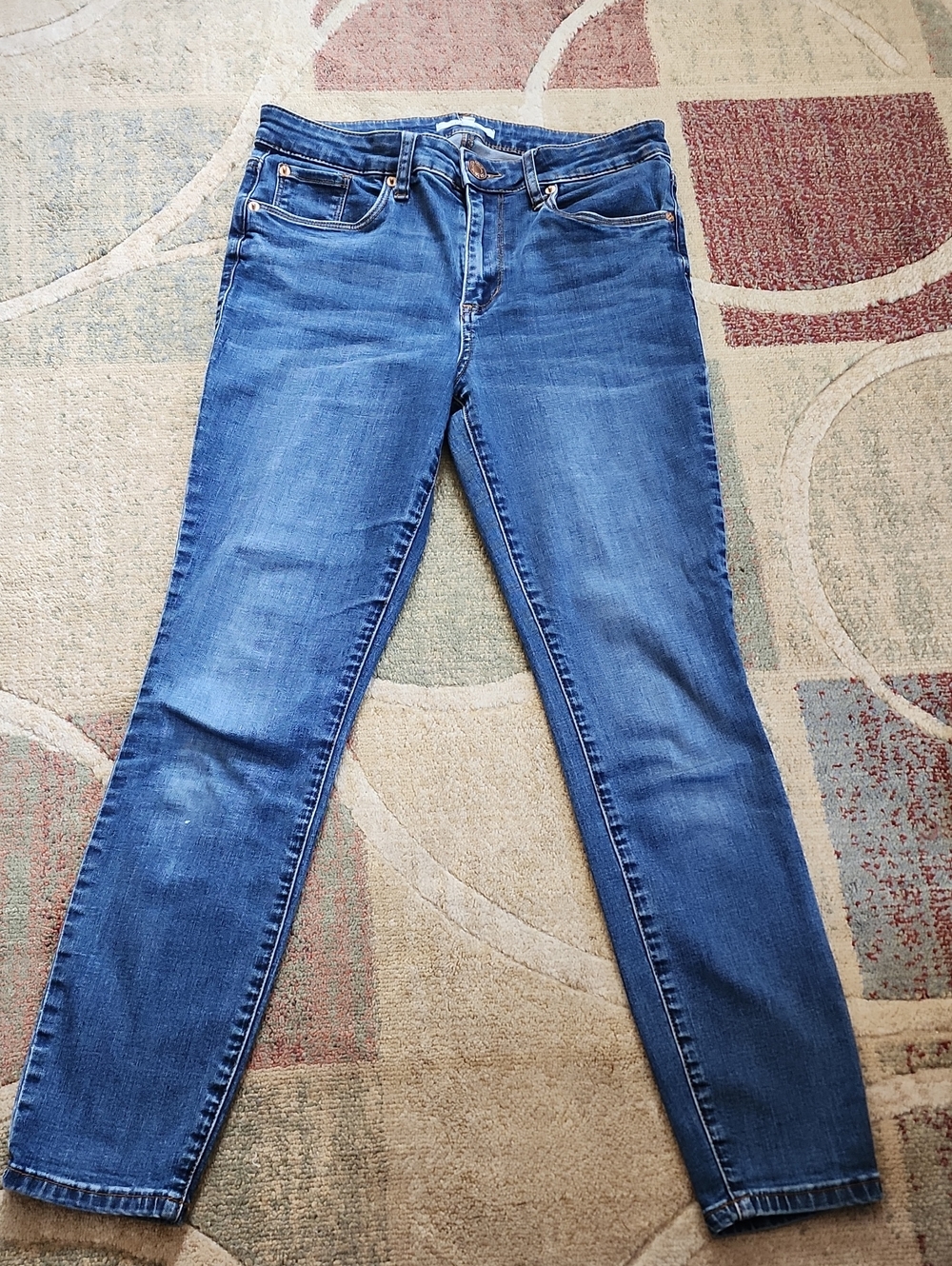 STS Blue Women's Skinny Jeans in Medium Blue Wash, Size 28